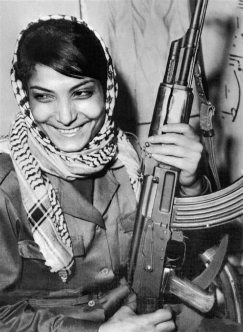 Leila Khaled es una militante del Frente Popular para la Liberación de ...