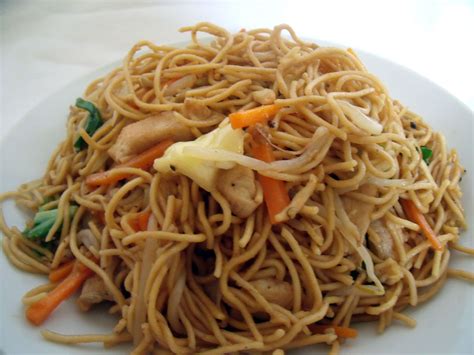 Wayan's really simple mie goreng recipe - Wil and Wayan's Bali Kitchen