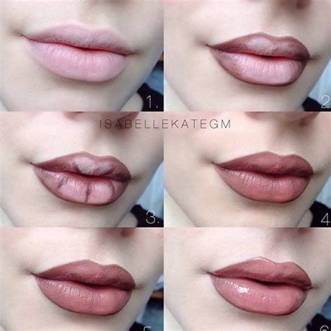 How To Apply Lip Liner And Lipstick For Beginners | Lipstutorial.org