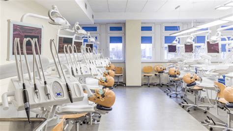 Texas dental school launches new oral health center | DrBicuspid.com