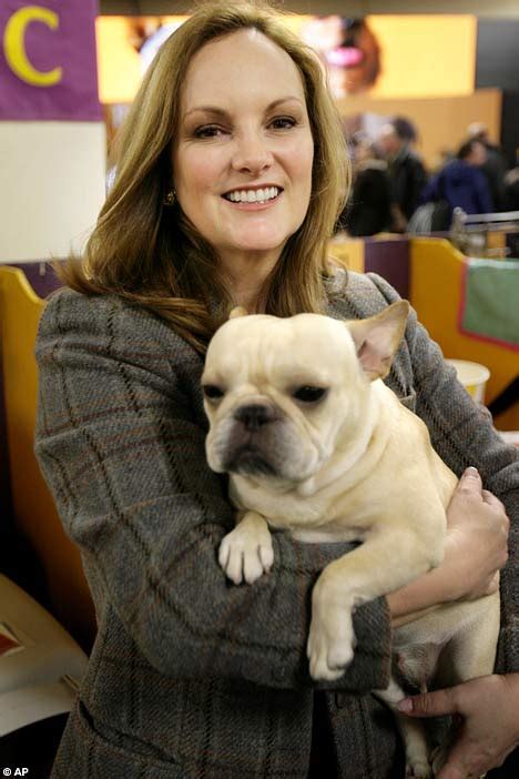 Patty Hearst chooses a dog's life, with prize winning bulldog Diva, after all | Daily Mail Online