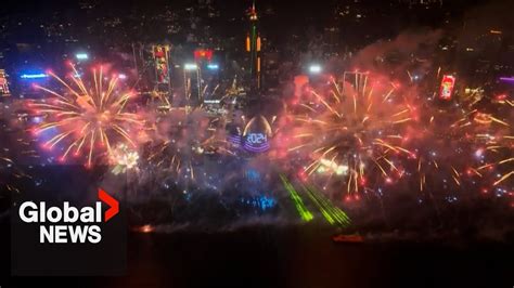 New Year's 2024: Hong Kong shows off biggest fireworks display to date - YouTube