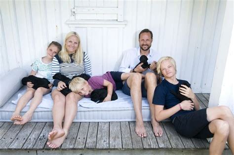 A family portrait of the Norwegian royals with their adorable new pups | HELLO!