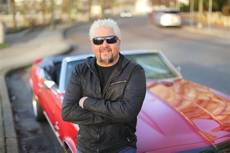 Food Network orders takeout from 'Diners, Drive-Ins And Dives' - TBI Vision