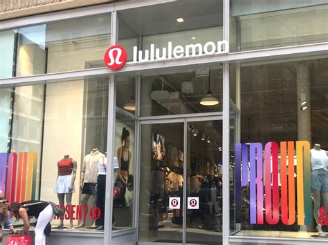 Lululemon E-Commerce Sales Surged 157% - Parcel Monitor