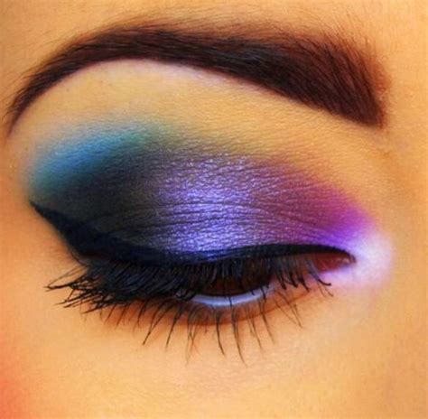 purple eyeshadow | Sleek makeup, Eye makeup, Beautiful eye makeup