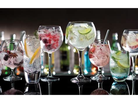 12 Best Gin Glasses In 2021: Reviews & Buying Guide – Advanced Mixology