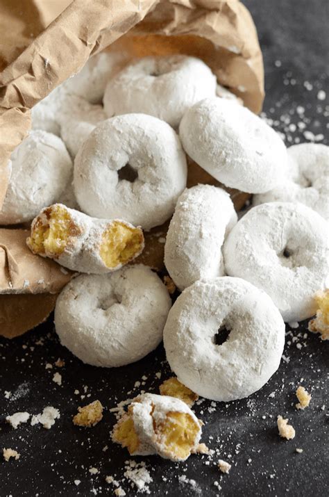 Mini Powdered Sugar Doughnuts | The Novice Chef