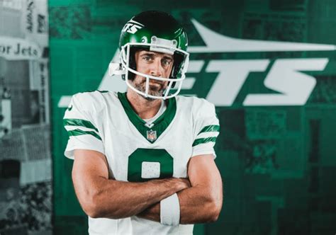 Jets Unveil Throwback Uniforms