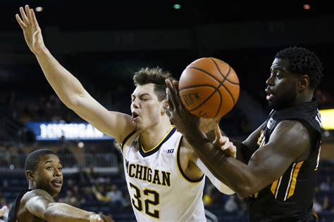 NKU Norse suffer 77-62 setback at Michigan - Pickin' Splinters