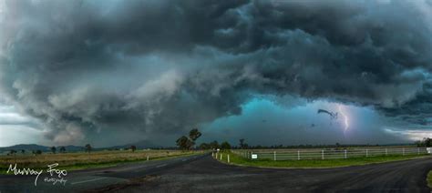 Terrifying green storm clouds engulf Brisbane, Australia - Strange Sounds