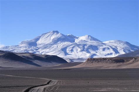 5-five-5: Ojos del Salado (Chile)