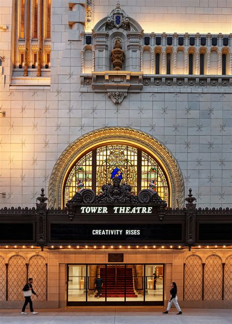 Apple Tower Theatre opens Thursday in downtown Los Angeles - Apple