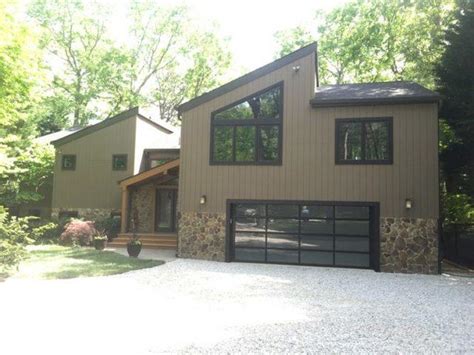 Northern Craft - Home Additions Photo Album - Garage Addition with Living Space Above in Maryland