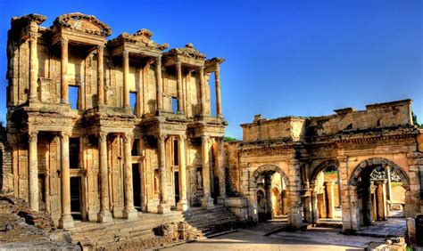 Izmir to Ephesus Ancient Site & Ephesus Archaeological Museum Tour