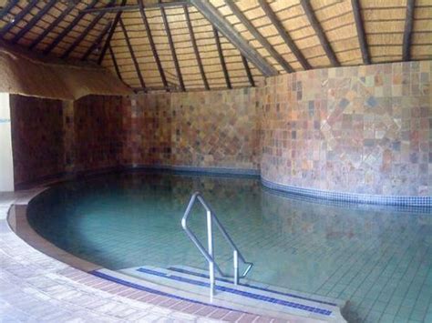 Accommodation in SA - Manzi Monate from 01/09/2014 - 05/09/2014 was sold for R1,127.00 on 2 Jul ...