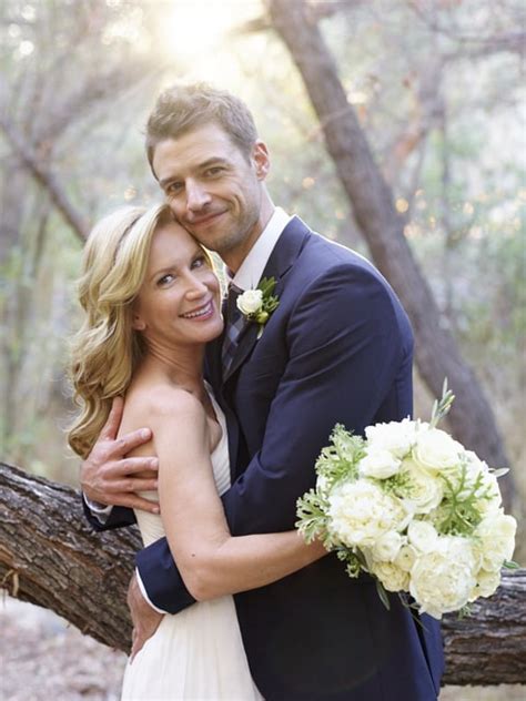 ‘The Office’ Star Angela Kinsey Weds in J.Crew Wedding Dress - Us Weekly