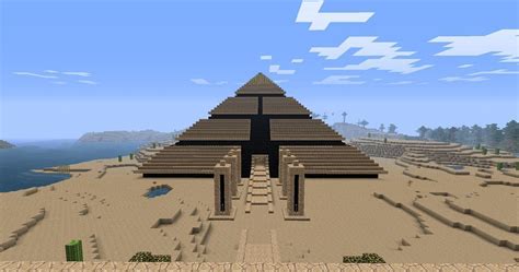 Minecraft player creates gigantic pyramid in the game