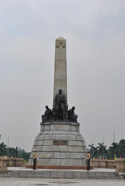 Luneta Park by maealysa on DeviantArt