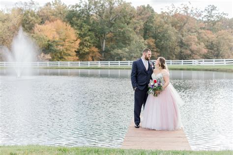 Pond View Farm Wedding | Julie & Chris - Caitlin Gilbert Photography