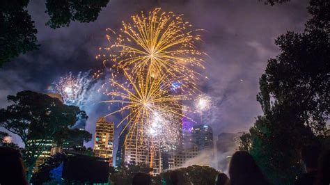 Melbourne New Year’s Eve fireworks: Best spots to watch them | Herald Sun