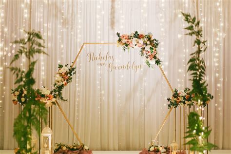 7 Inventive Wedding Backdrop Designs For Every Bride's Style