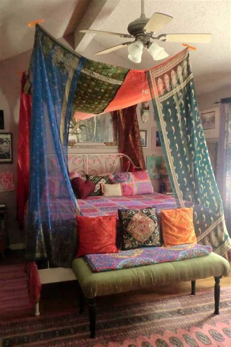 20 Magical DIY Bed Canopy Ideas Will Make You Sleep Romantic ...