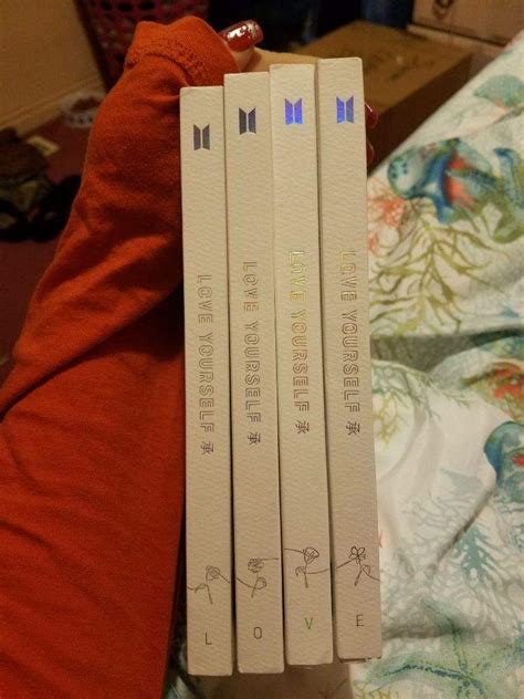 BTS Love Yourself 承 'Her' Album Unboxing (All Four Versions) | K-Pop Amino