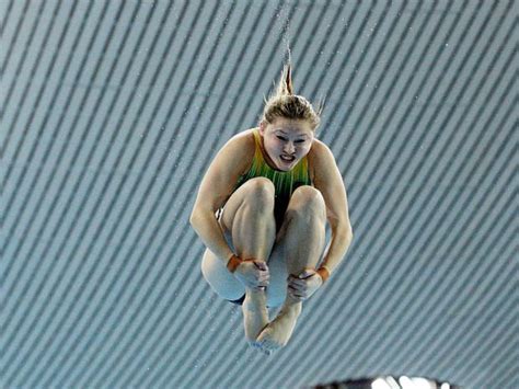 Olympic divers' funny faces - Photo 23 - Pictures - CBS News