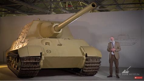 The sheer size of the Jagdtiger : r/AbsoluteUnits