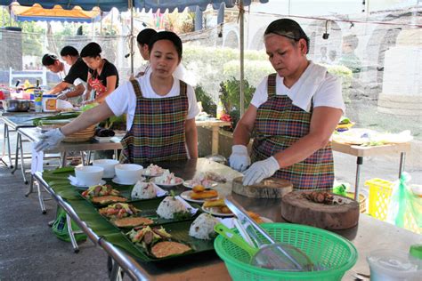 The 11 Must-Experience Food Festivals in the Philippines - Go for Lokal ...