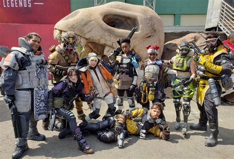 The Best Apex Legends Cosplays