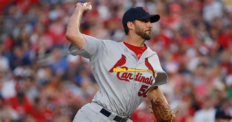 Adam Wainwright Returns To Cardinals Lineup Following Injury