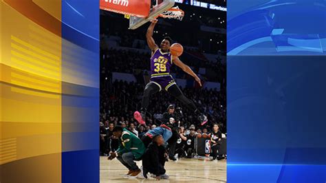 WATCH: NBA dunk contest highlights including the one with Kevin Hart - 6abc Philadelphia