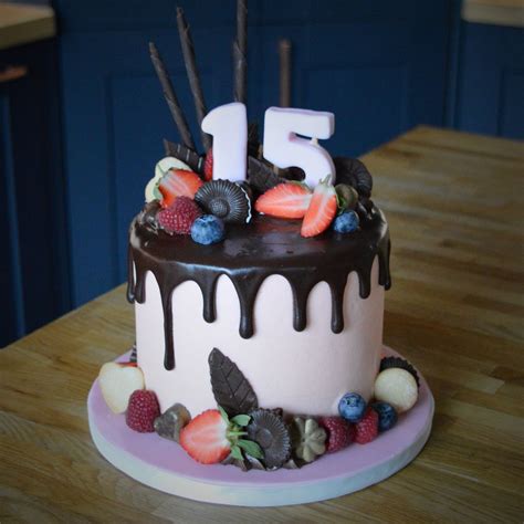 Kingfisher Bakery, Wiltshire, UK Vegan Birthday Cake, Bakery Cakes, Cake Shop, Kingfisher, Just ...
