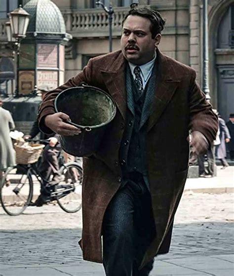 Jacob Kowalski Coat by Fantastic Beasts The Crimes of Grindelwald