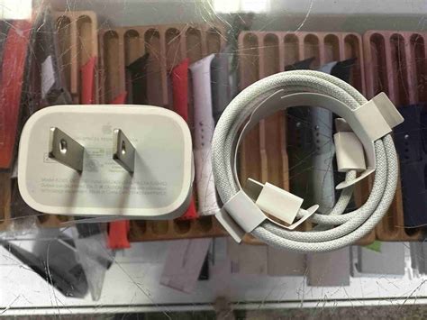 Genuine 20W USB-C Fast Charger Adapter & 1M Braided Cable for iPhone 16 | MacBlowouts