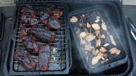 The 99 Cent Chef: Easy Smoked BBQ Pork Ribs - 2 Ways