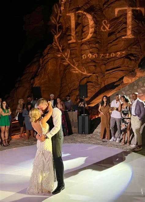 Steelers' T.J. Watt marries Dani Rhodes in Mexico wedding