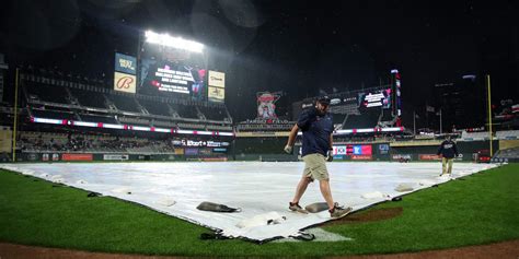 Astros, Twins to resume play on Thursday