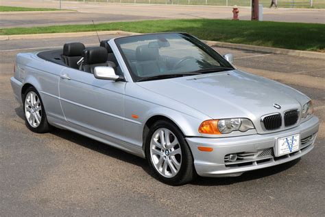 Manual de Propietario BMW 330Ci Convertible 2003 Descargar PDF Gratis