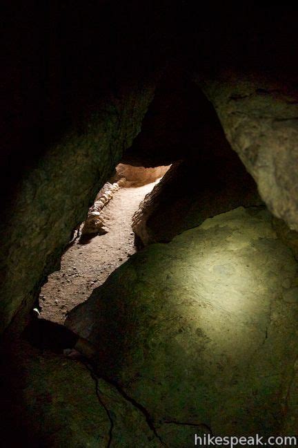 Balconies Cave | Pinnacles National Park | Hikespeak.com