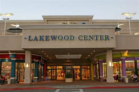 Top 20 Largest Shopping Malls in the USA | Attractions of America