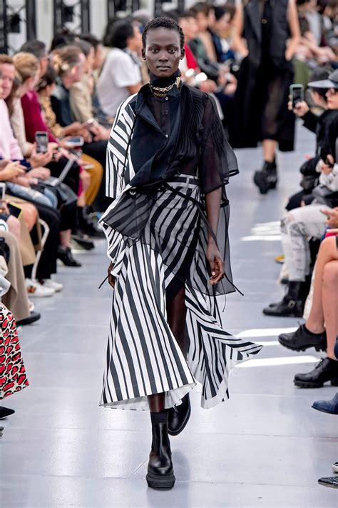 The 10 Biggest Paris Fashion Week Trends for Spring 2020 - PAPER