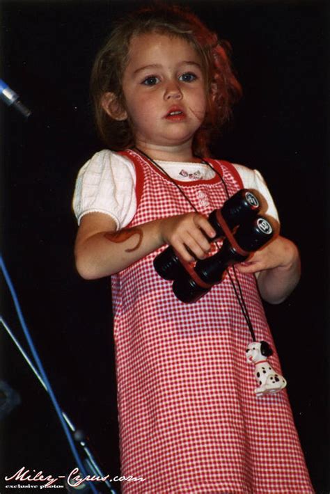 baby miley shes so cute - Hannah Montana Photo (1036518) - Fanpop