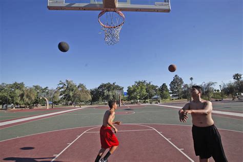 OPEN Basketball Courts in Las Vegas Right Now! — Squadz