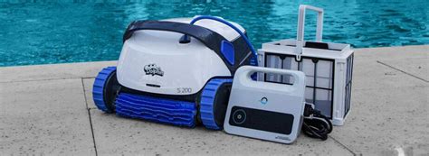 Dolphin S200 Robitic Pool Cleaner Review, We Love it..BUT