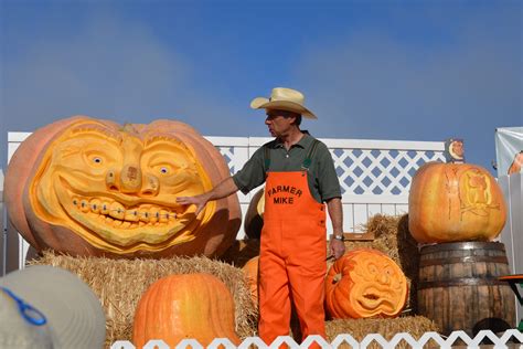 Half Moon Bay Pumpkin Festival – Bay Area Fashionista