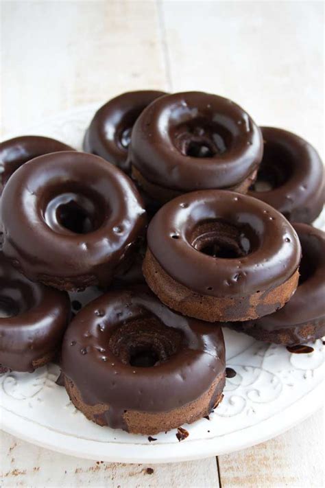 The Best Keto Chocolate Donut Recipe – ChipMonk Baking