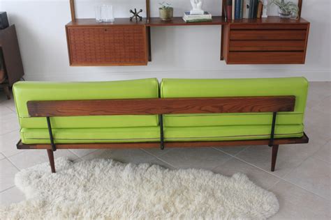 Mid Century Modern Daybed Sofa by Rubee Sofalounge Case Study Style